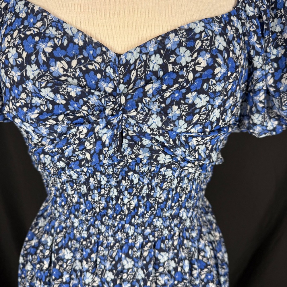 Trixxi Blue Floral Smocked Open Tie Back Maxi Dress M EUC Cottagecore - Picture 4 of 12
